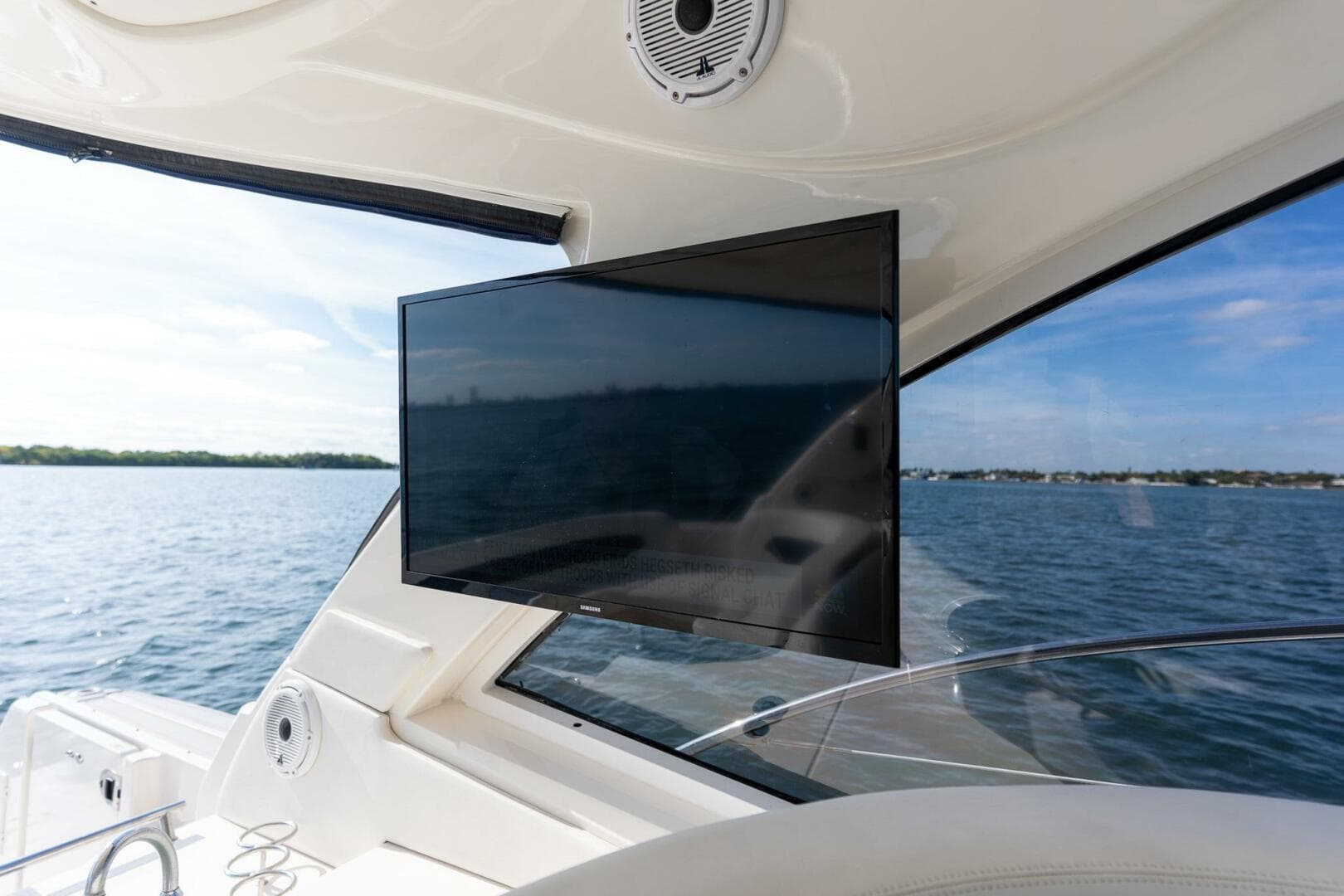 2005 Sea Ray 48 Sundancer — photo 27