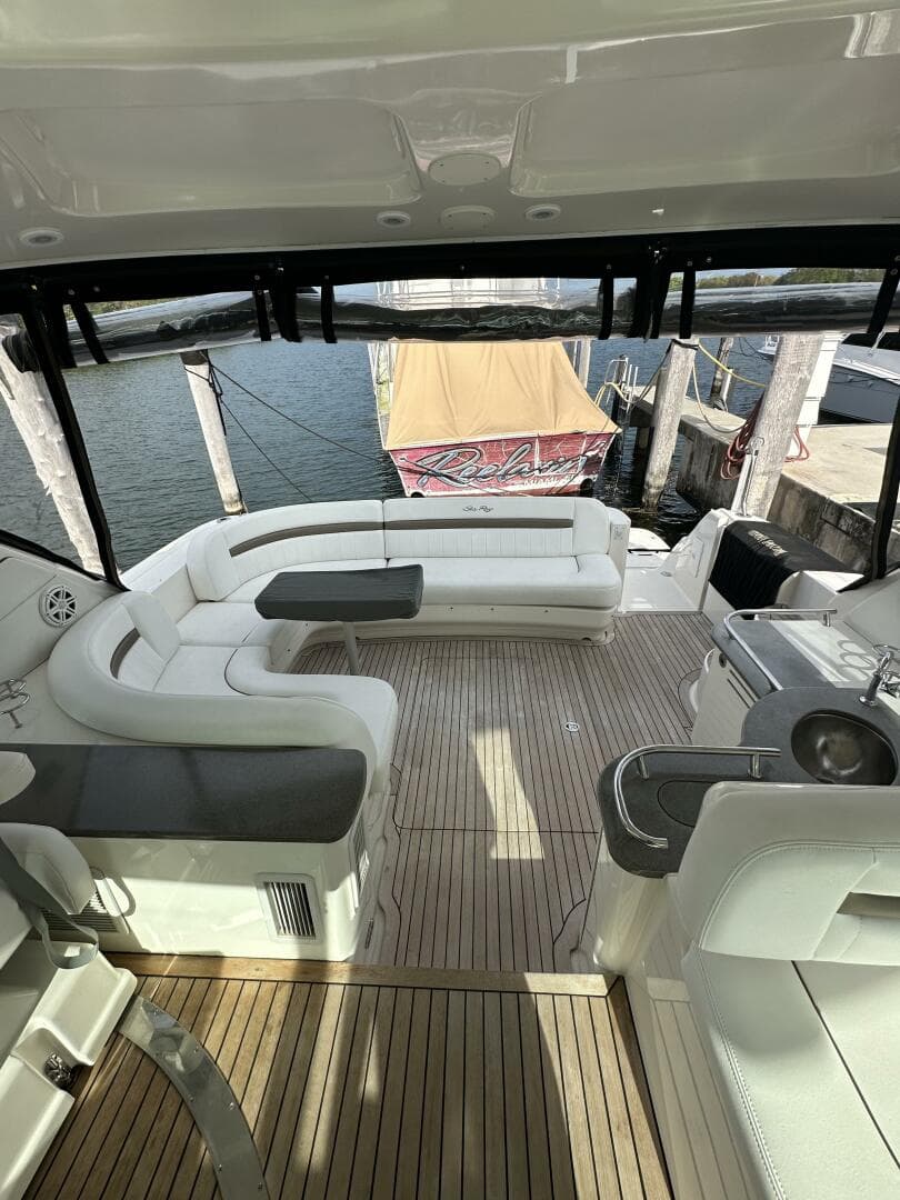 2005 Sea Ray — photo 17