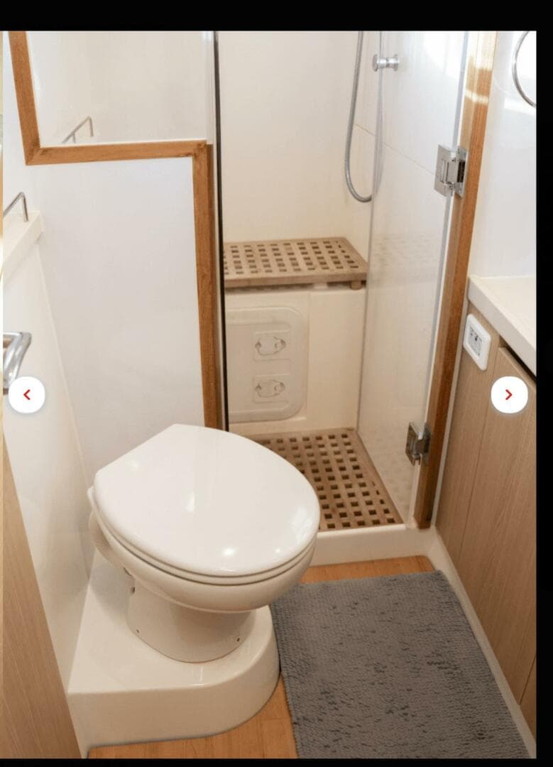 2018 Aquila 44 Yacht — photo 14