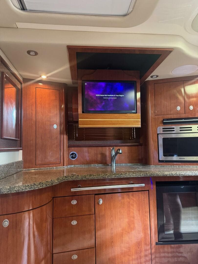 2005 Sea Ray Sundancer — photo 12