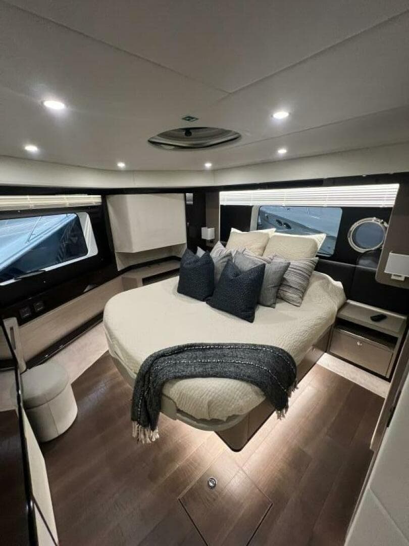2023 Absolute 48 Navetta — photo 36
