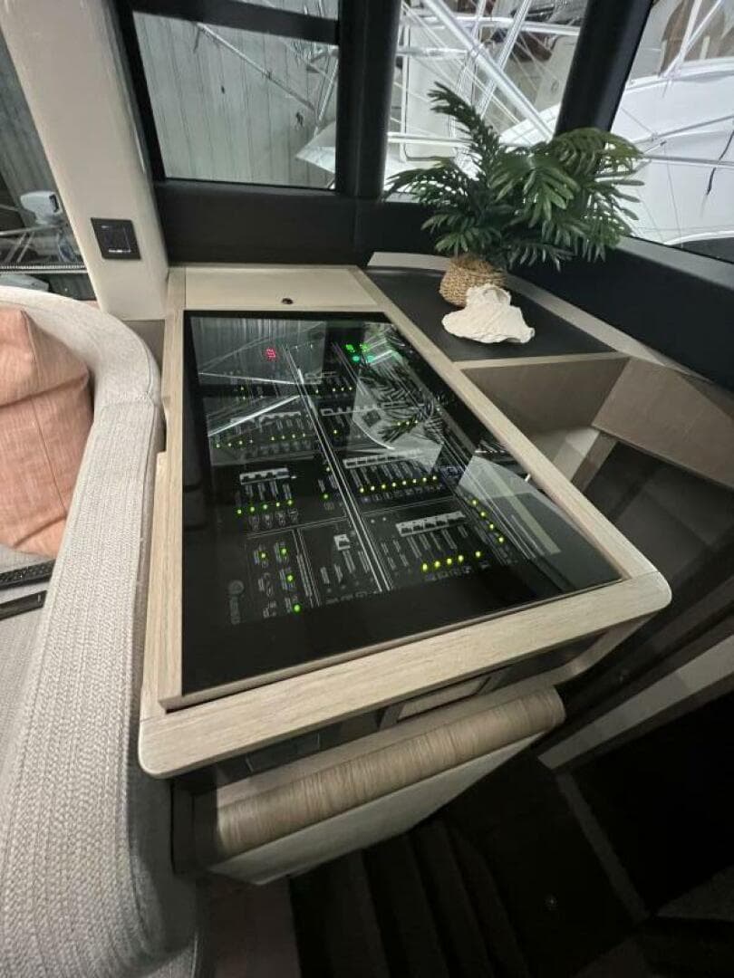 2023 Absolute 48 Navetta — photo 28