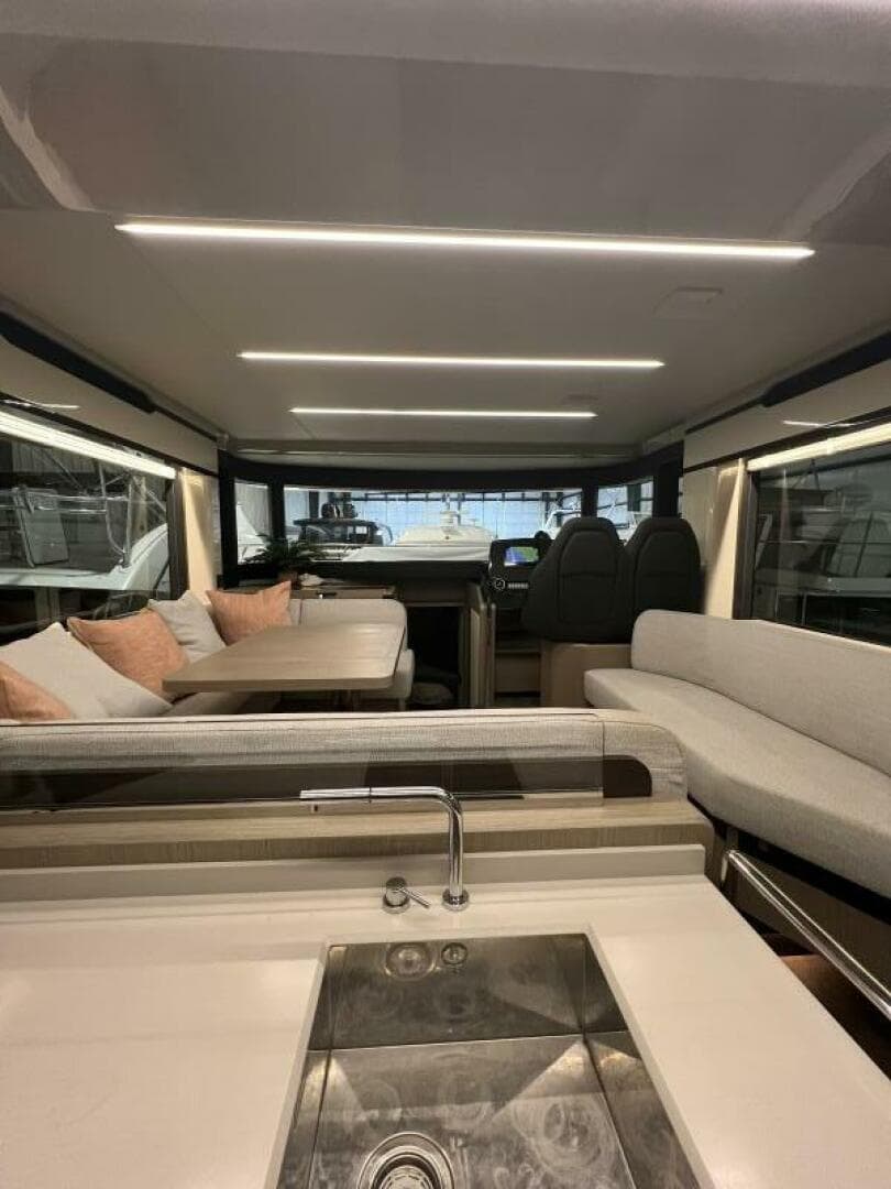2023 Absolute 48 Navetta — photo 24