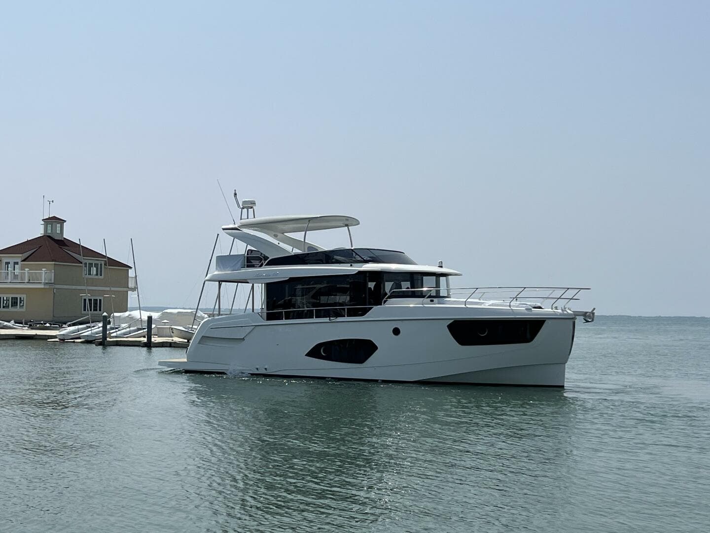 2023 Absolute 48 Navetta — photo 2