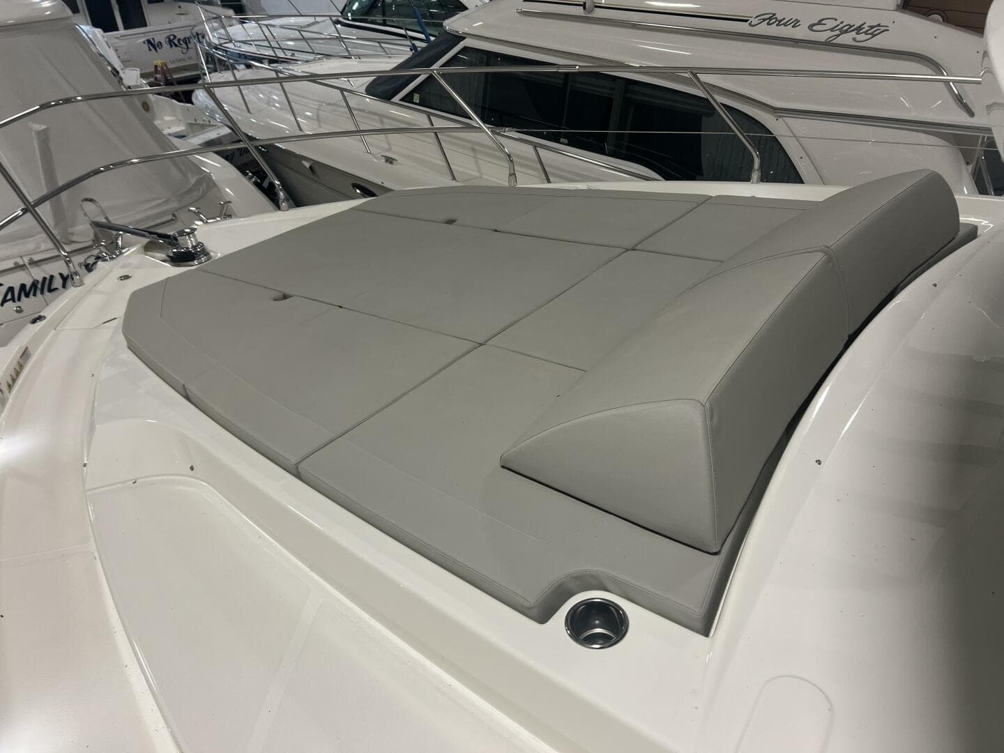 2023 Absolute 48 Navetta — photo 15