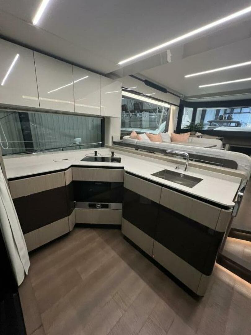 2023 Absolute 48 Navetta — photo 23