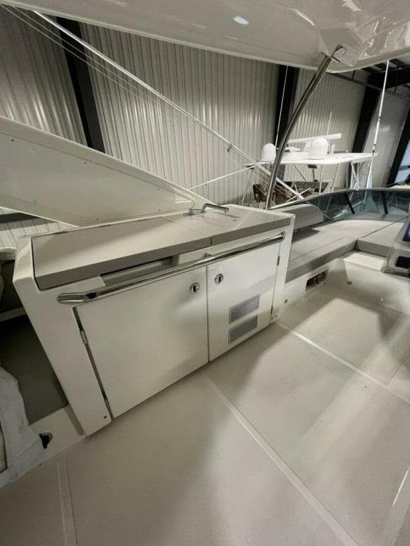 2023 Absolute 48 Navetta — photo 60