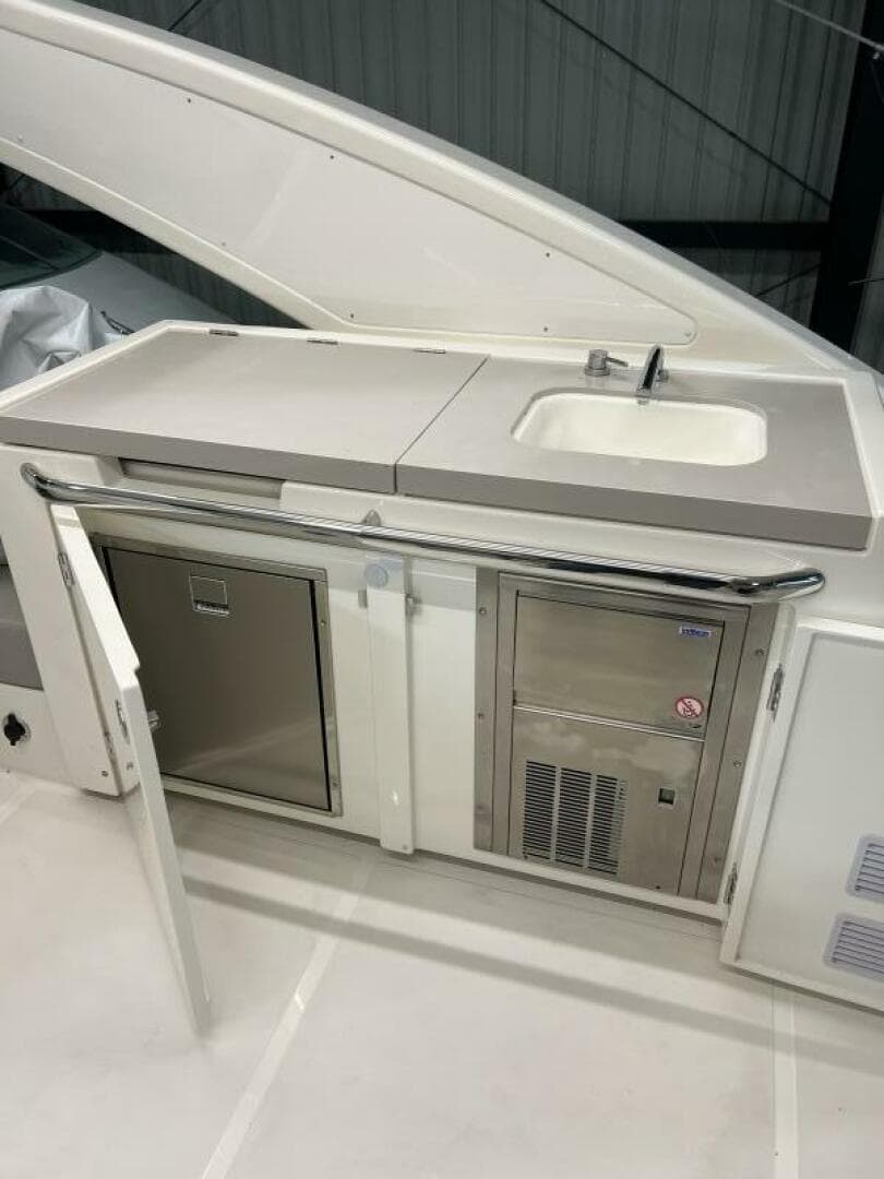 2023 Absolute 48 Navetta — photo 62