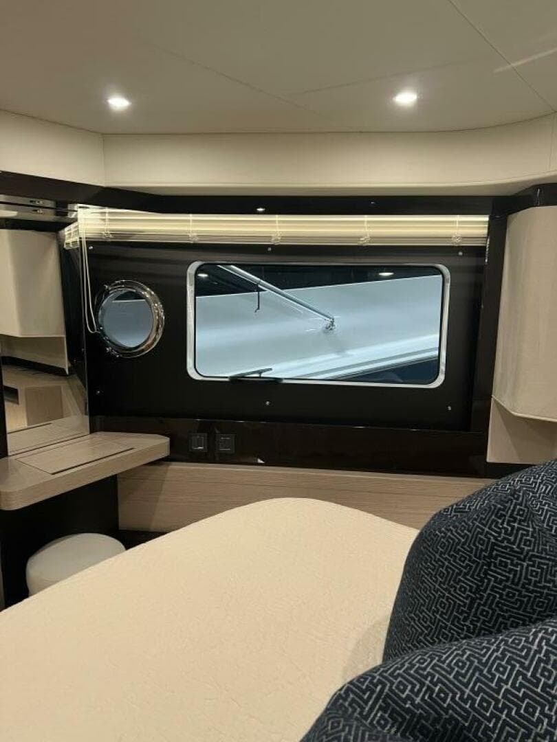 2023 Absolute 48 Navetta — photo 38