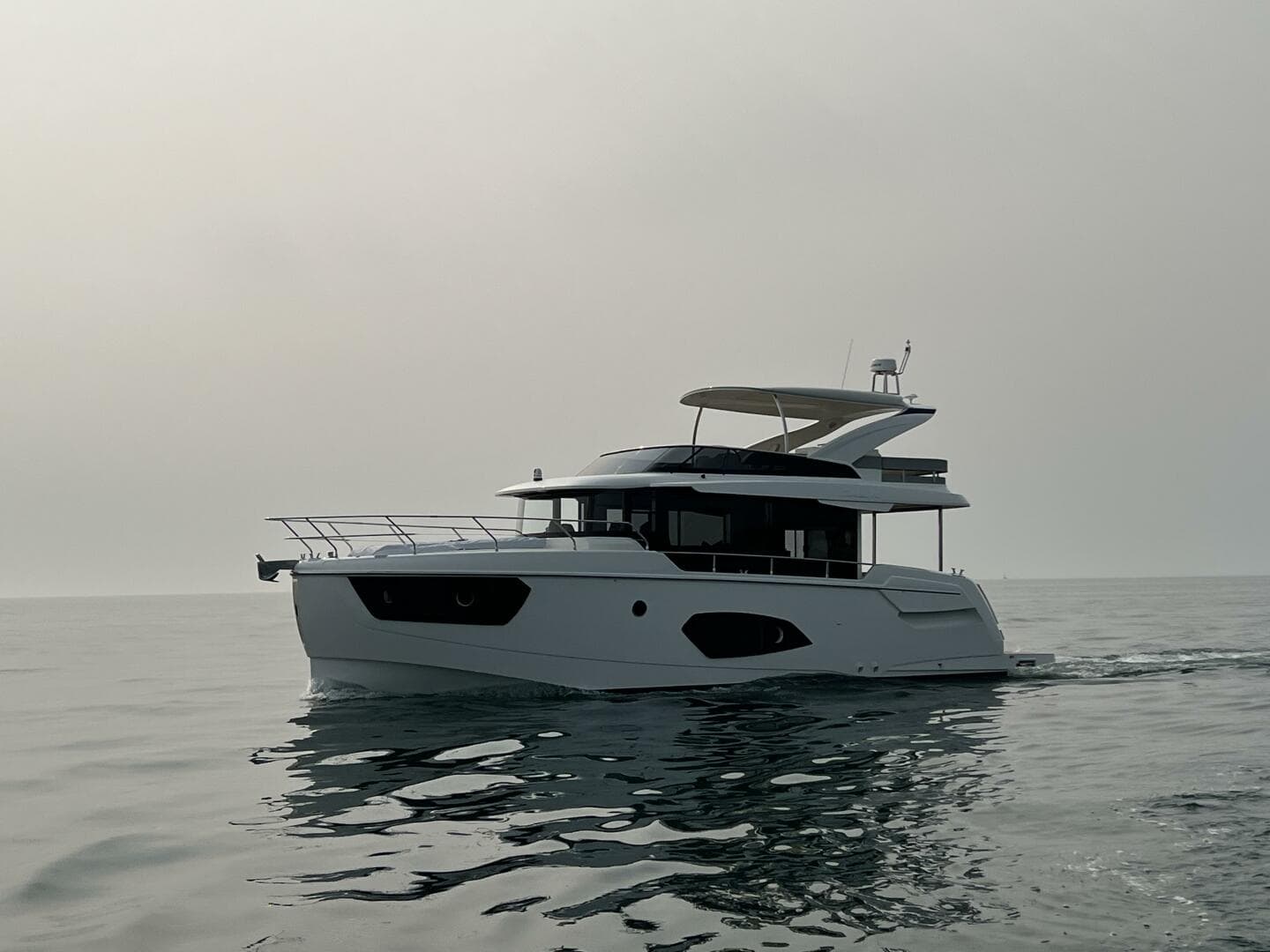 2023 Absolute 48 Navetta — photo 4