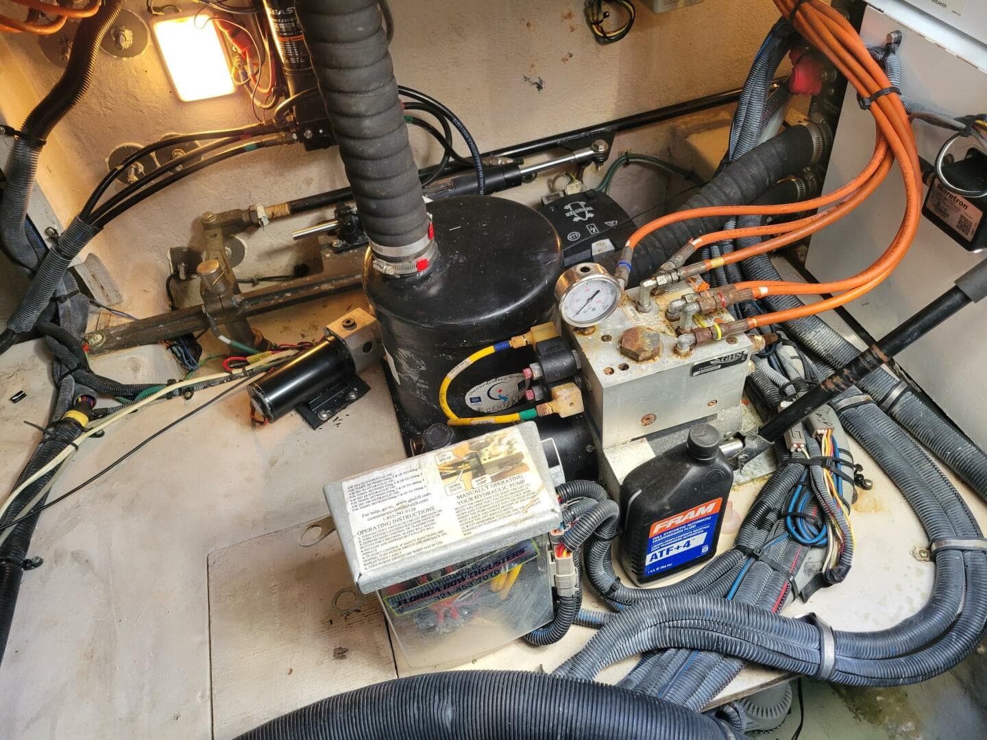 2017 Sea Ray 460 Sundancer — photo 35