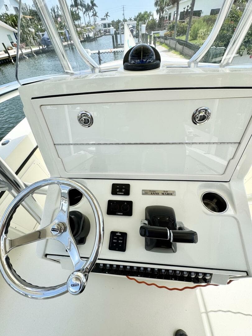 2018 Young Boats 27 — photo 3