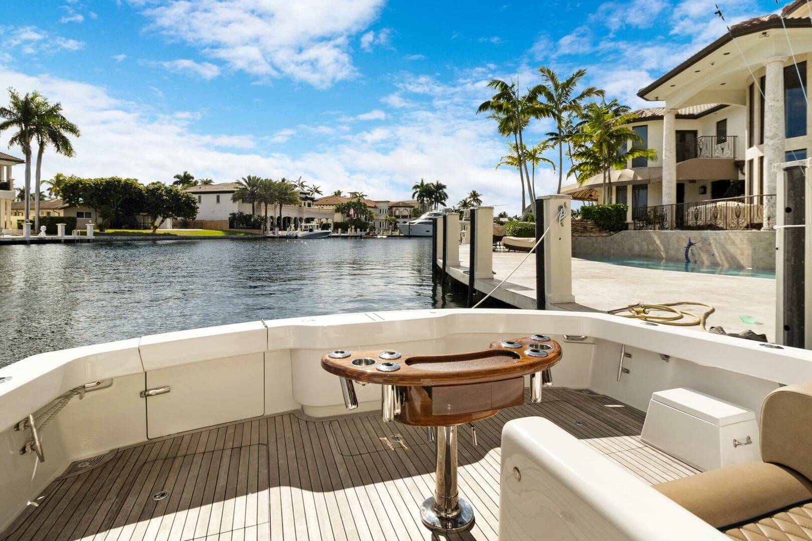 2015 Viking 46 Convertible — photo 47