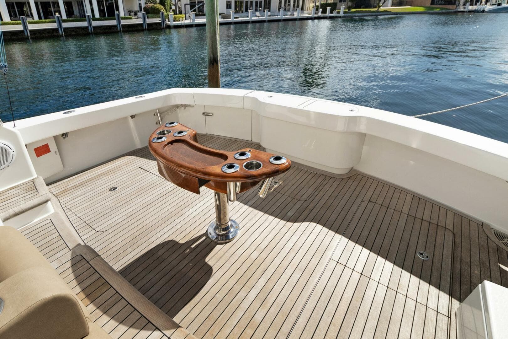 2015 Viking 46 Convertible — photo 50