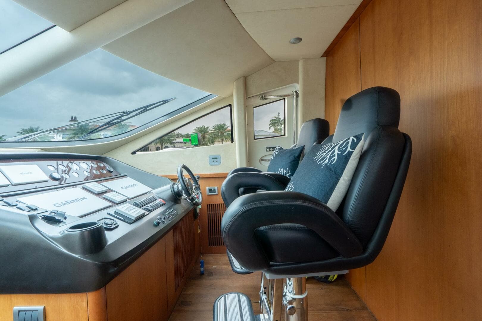 2008 Sunseeker Manhattan 70 — photo 42