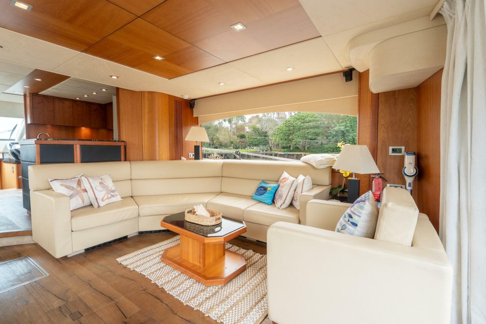 2008 Sunseeker Manhattan 70 — photo 45