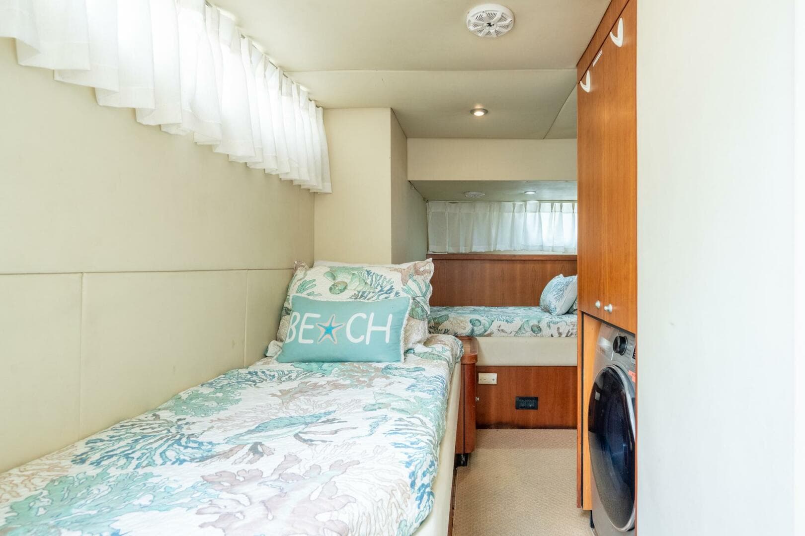 2008 Sunseeker Manhattan 70 — photo 26