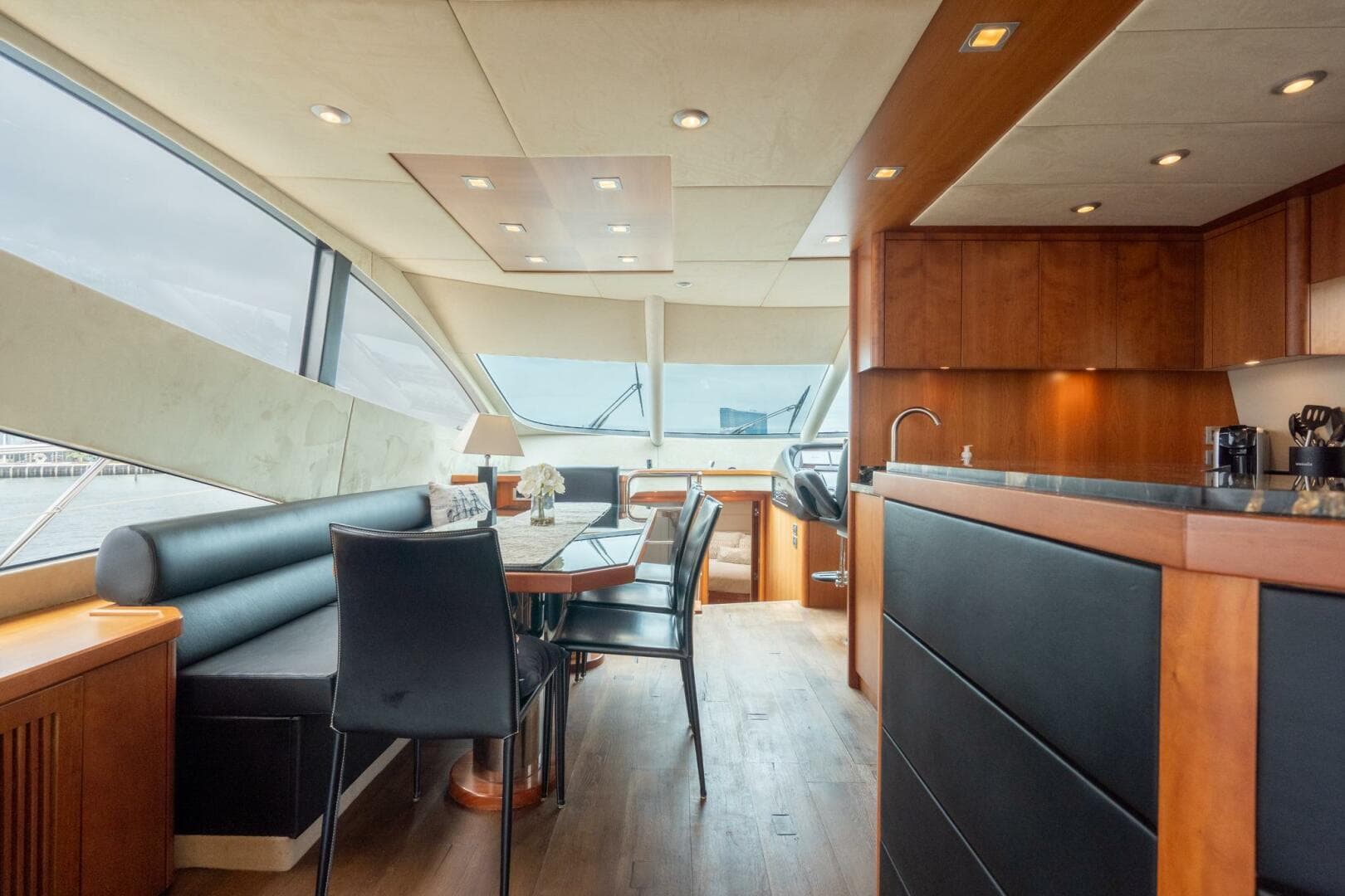 2008 Sunseeker Manhattan 70 — photo 39