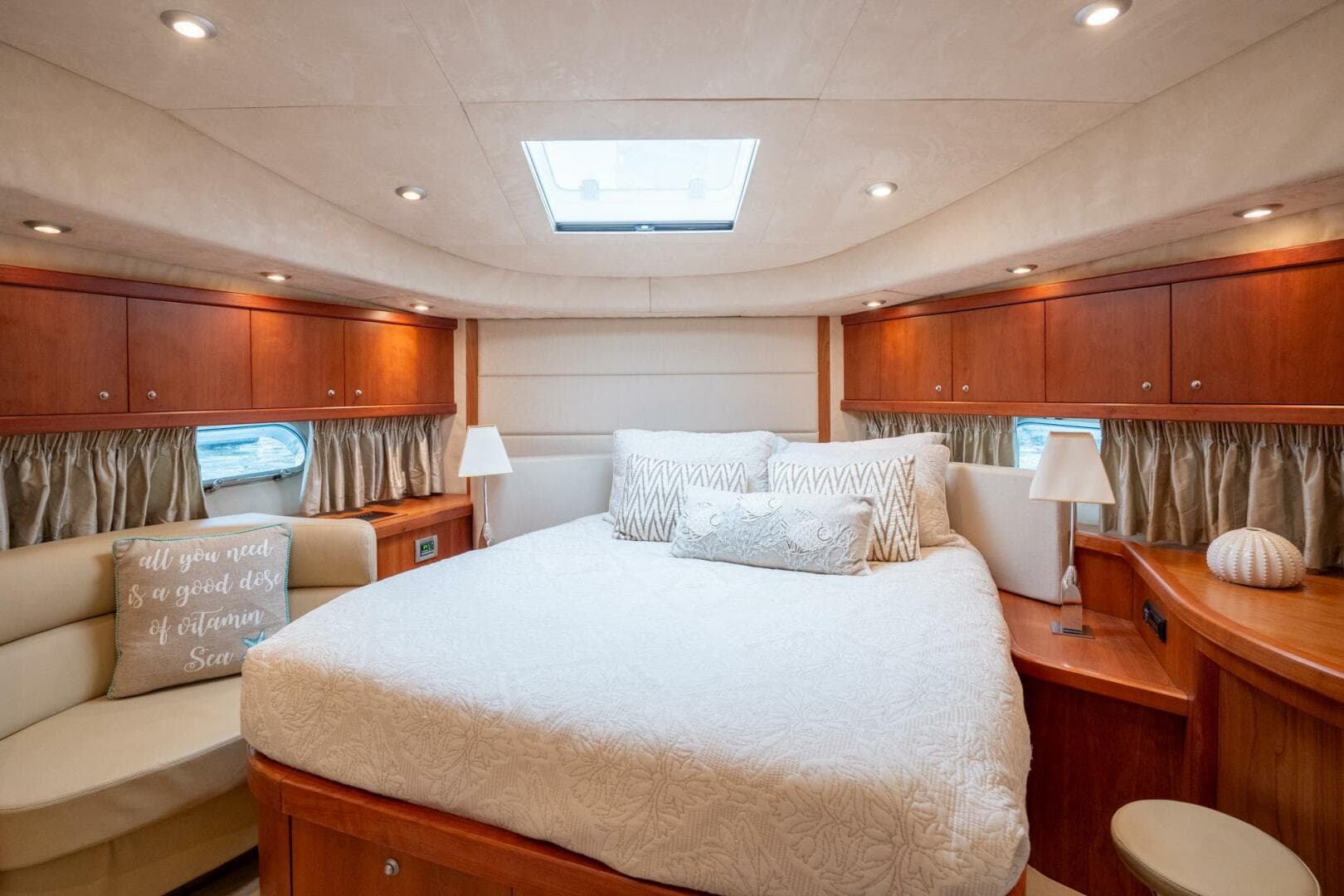 2008 Sunseeker Manhattan 70 — photo 35