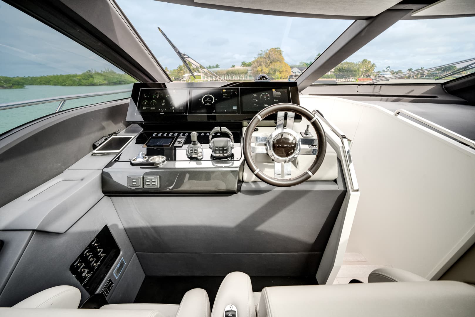 2020 Azimut S8 — photo 39