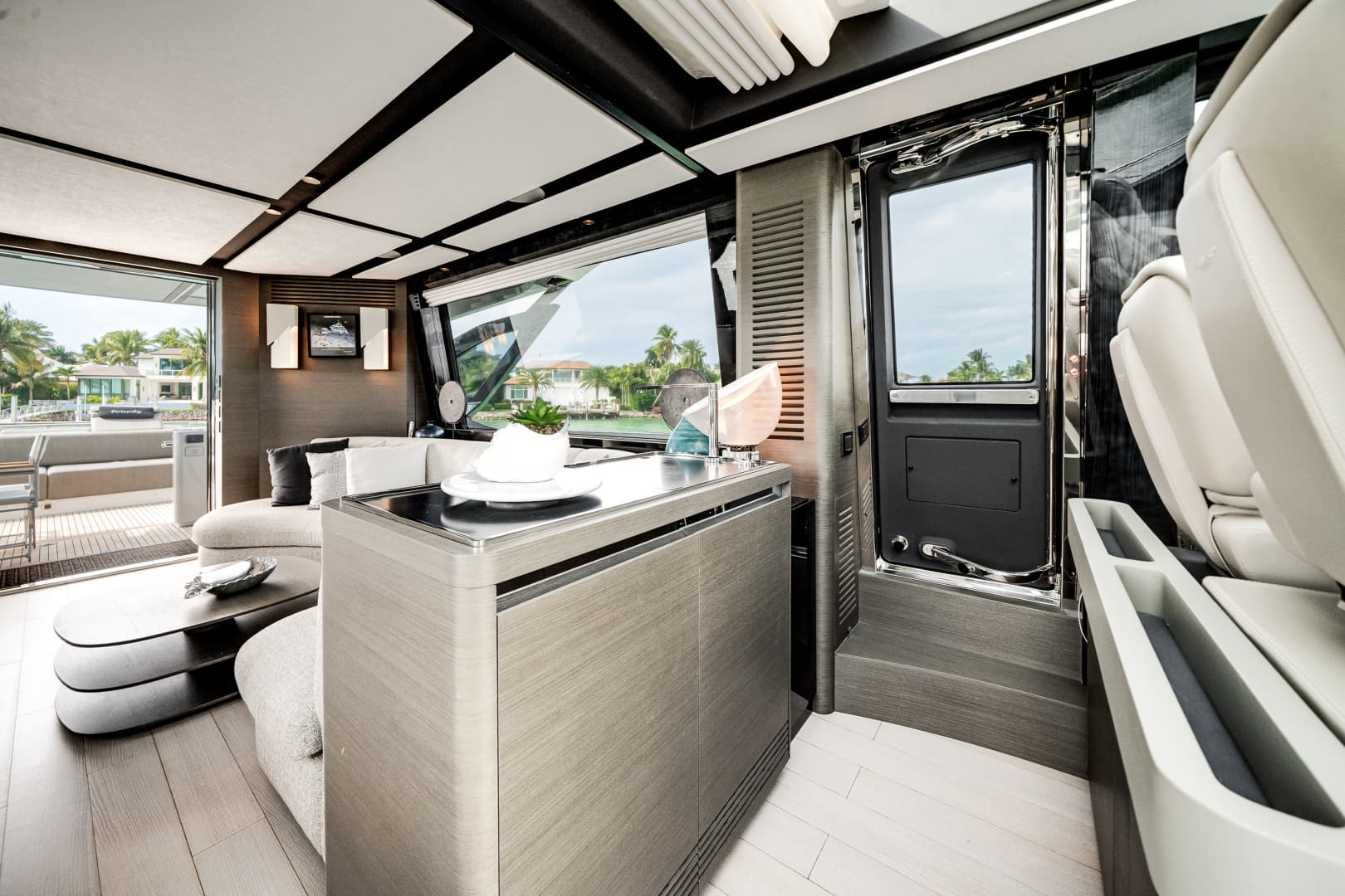 2020 Azimut S8 — photo 37