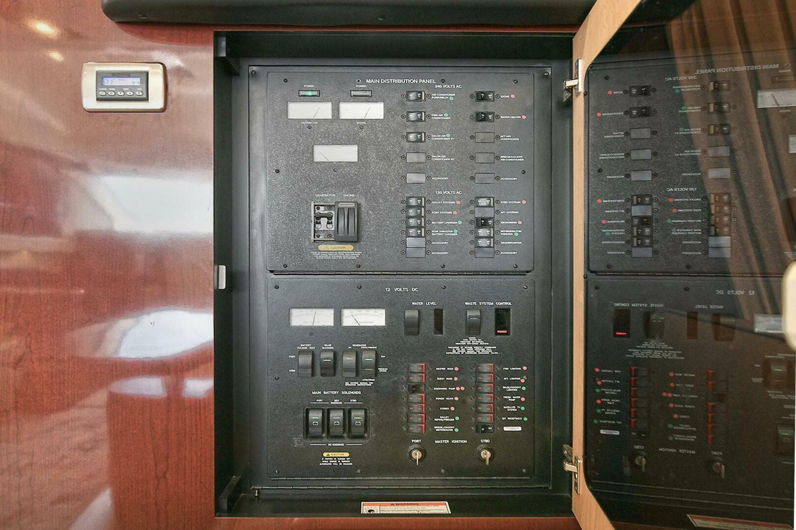 2008 Sea Ray 44 Sedan Bridge — photo 94