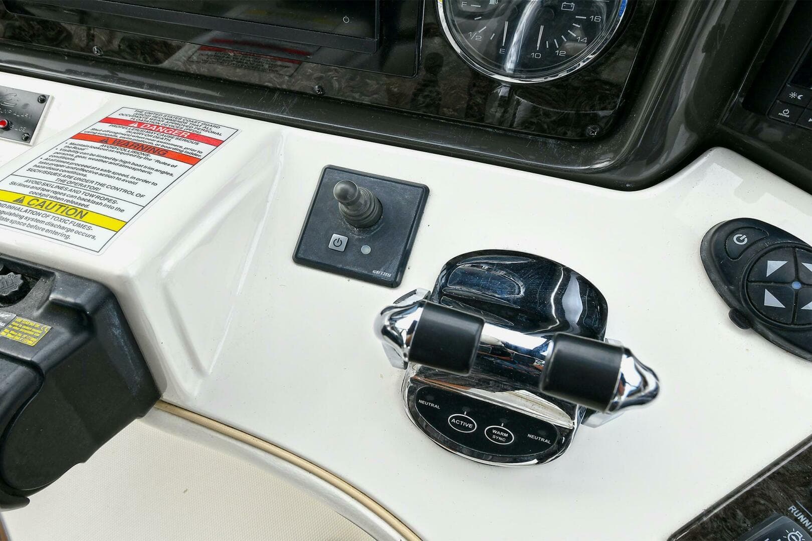 2008 Sea Ray 44 Sedan Bridge — photo 101