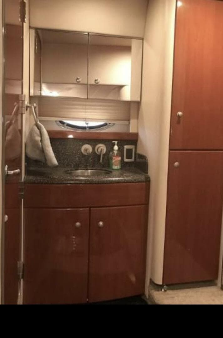 2008 Formula 45 Yacht — photo 21