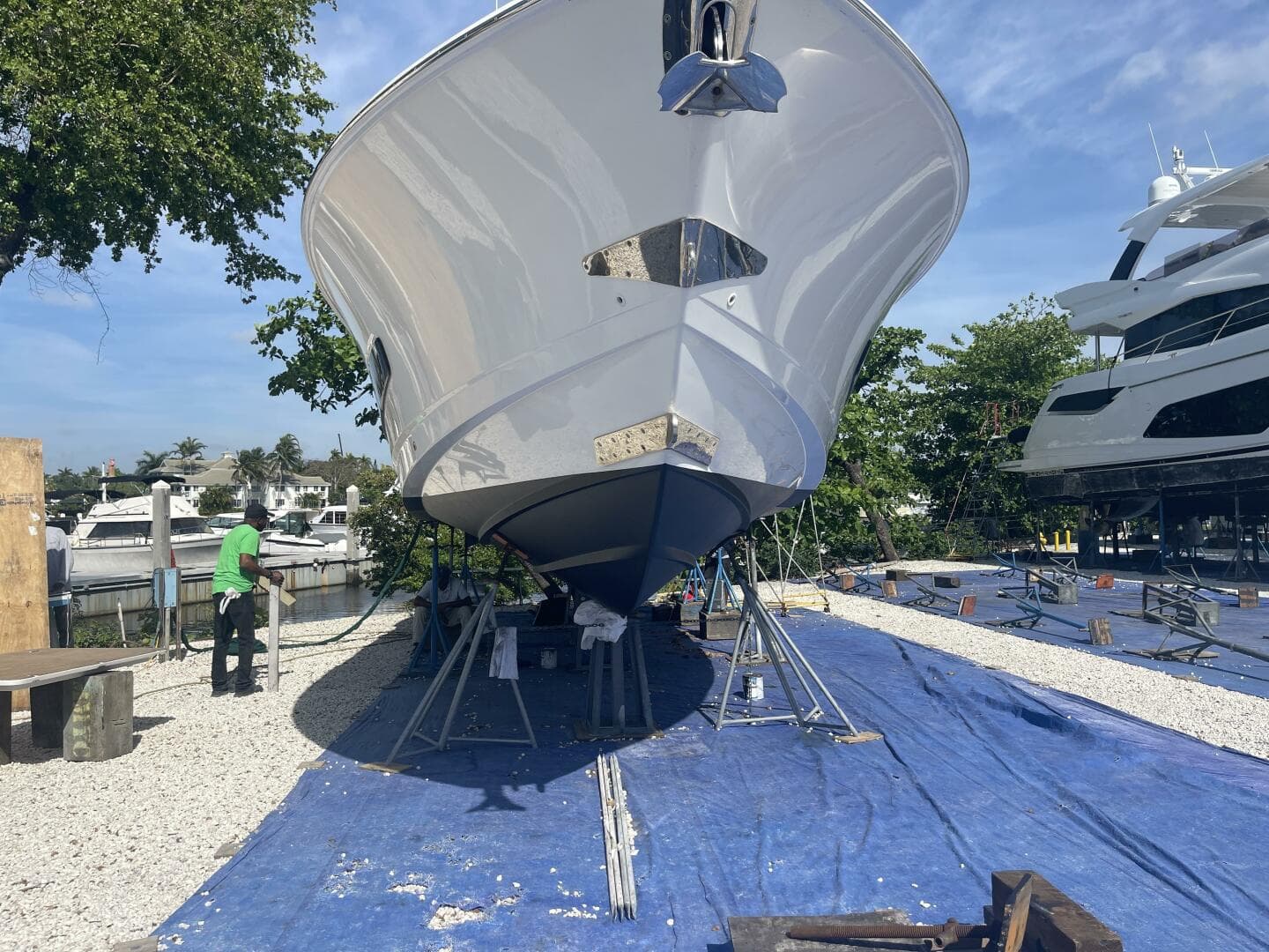 2016 Boston Whaler — photo 132