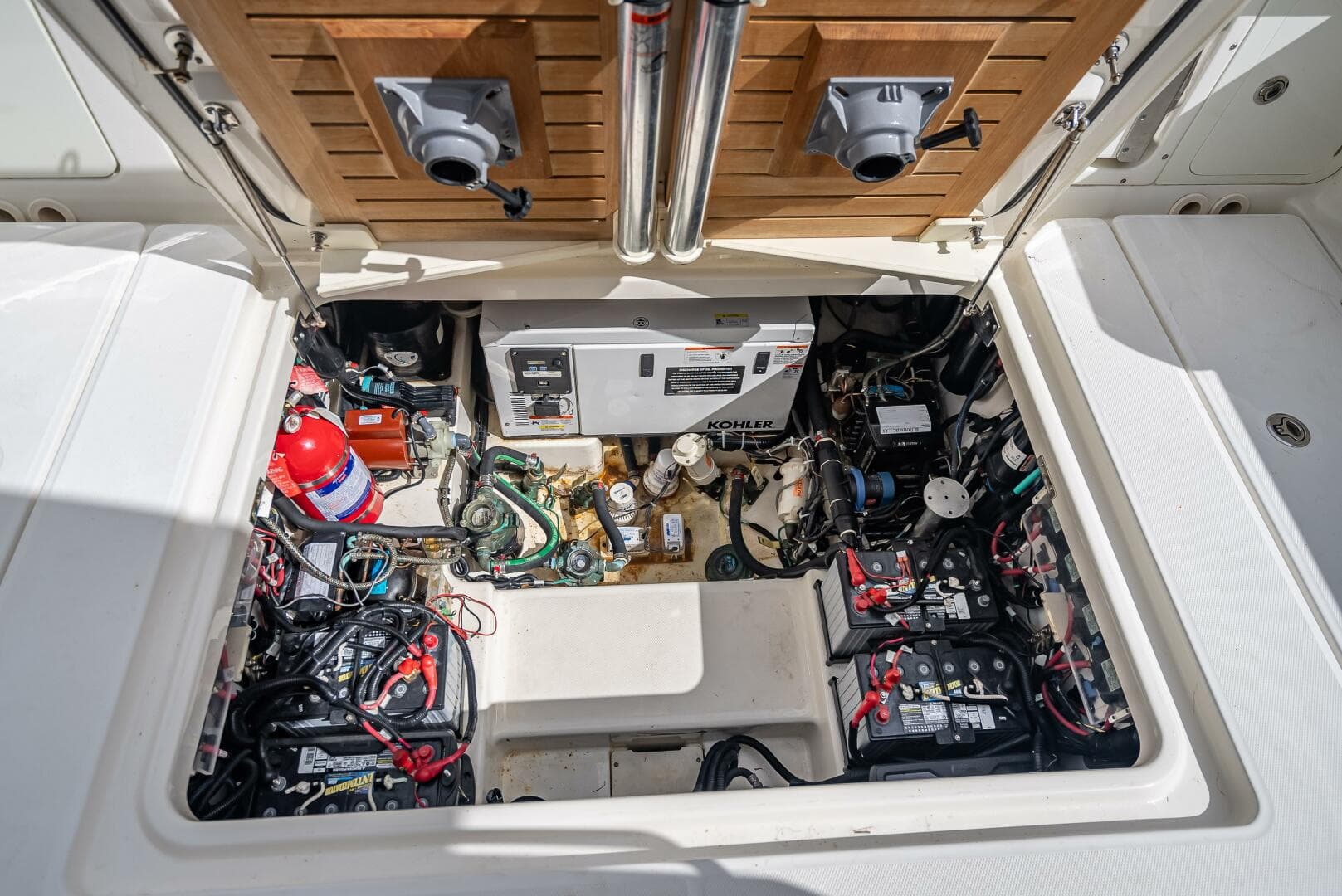 2016 Boston Whaler — photo 86
