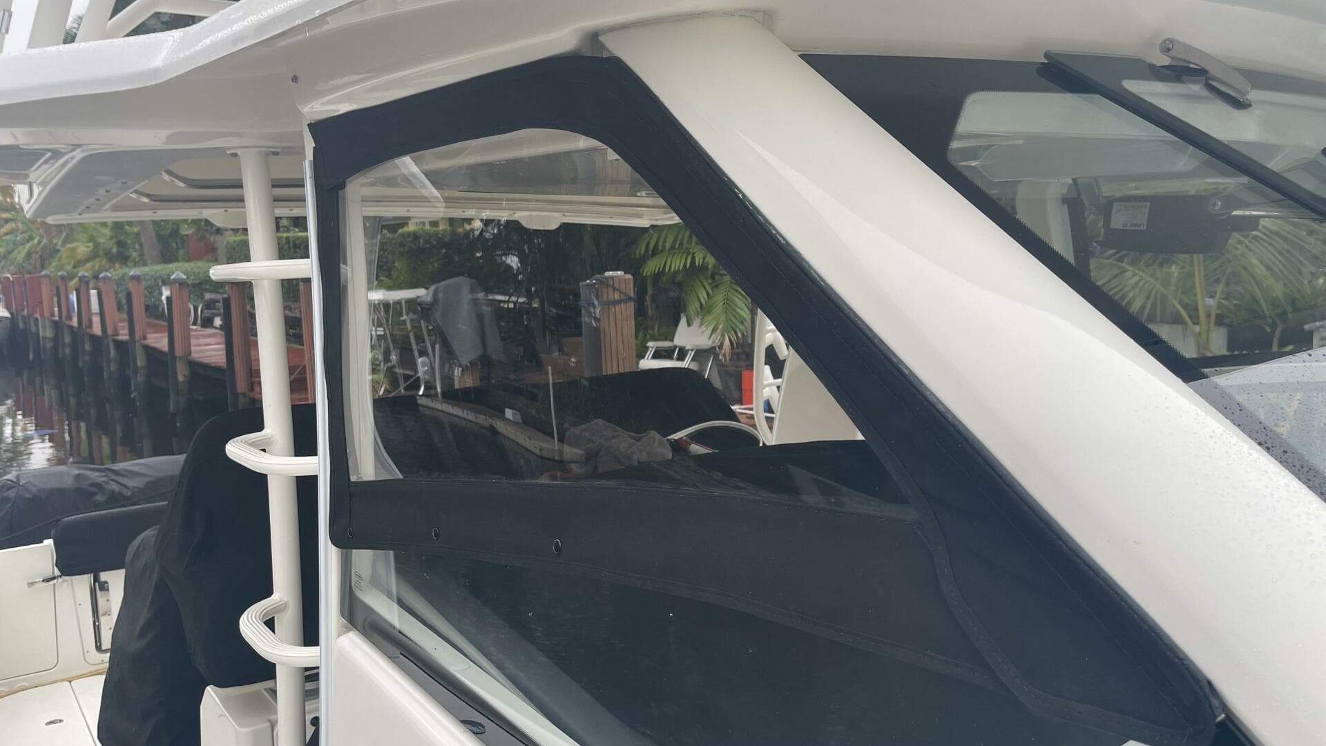 2016 Boston Whaler — photo 159