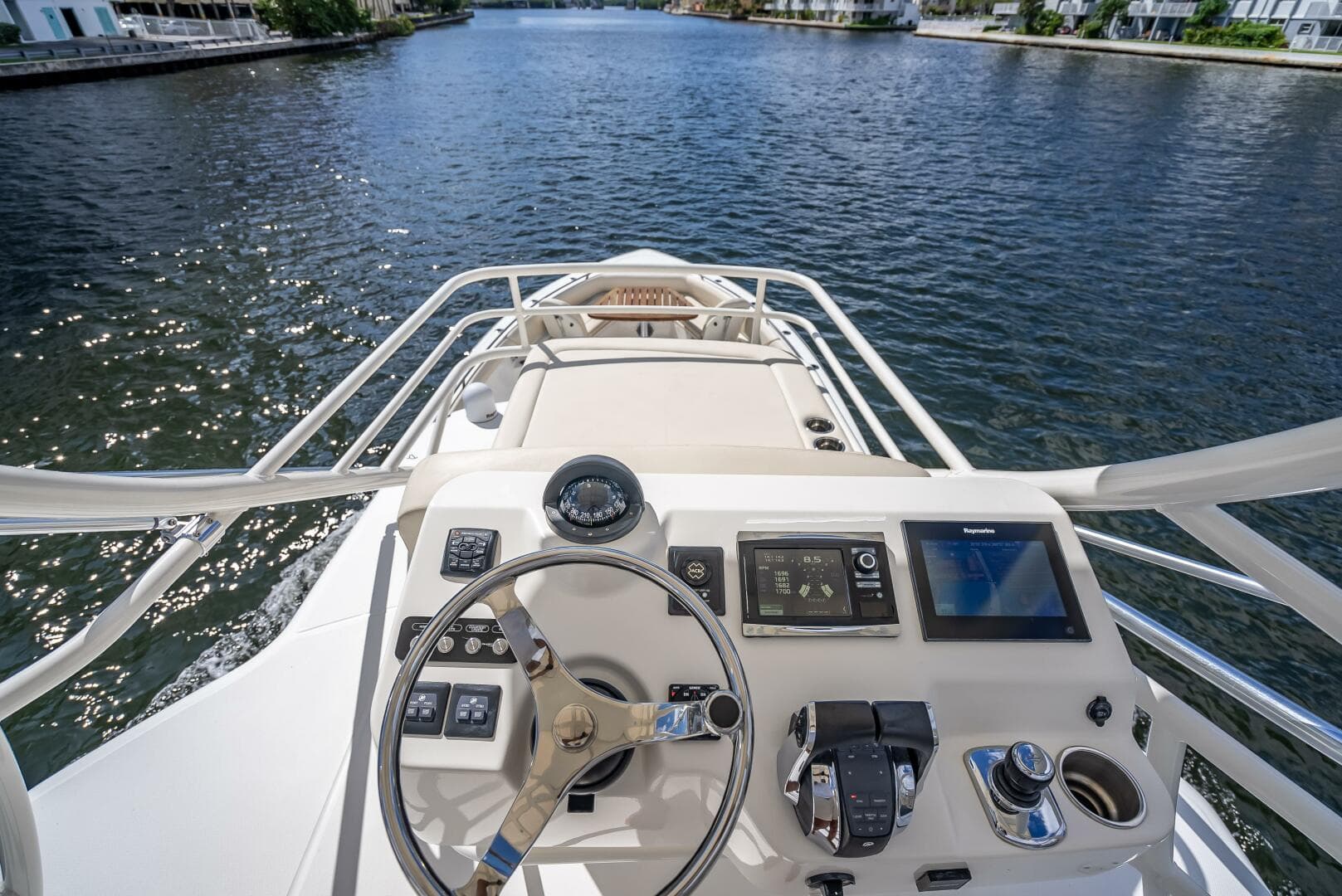 2016 Boston Whaler — photo 100