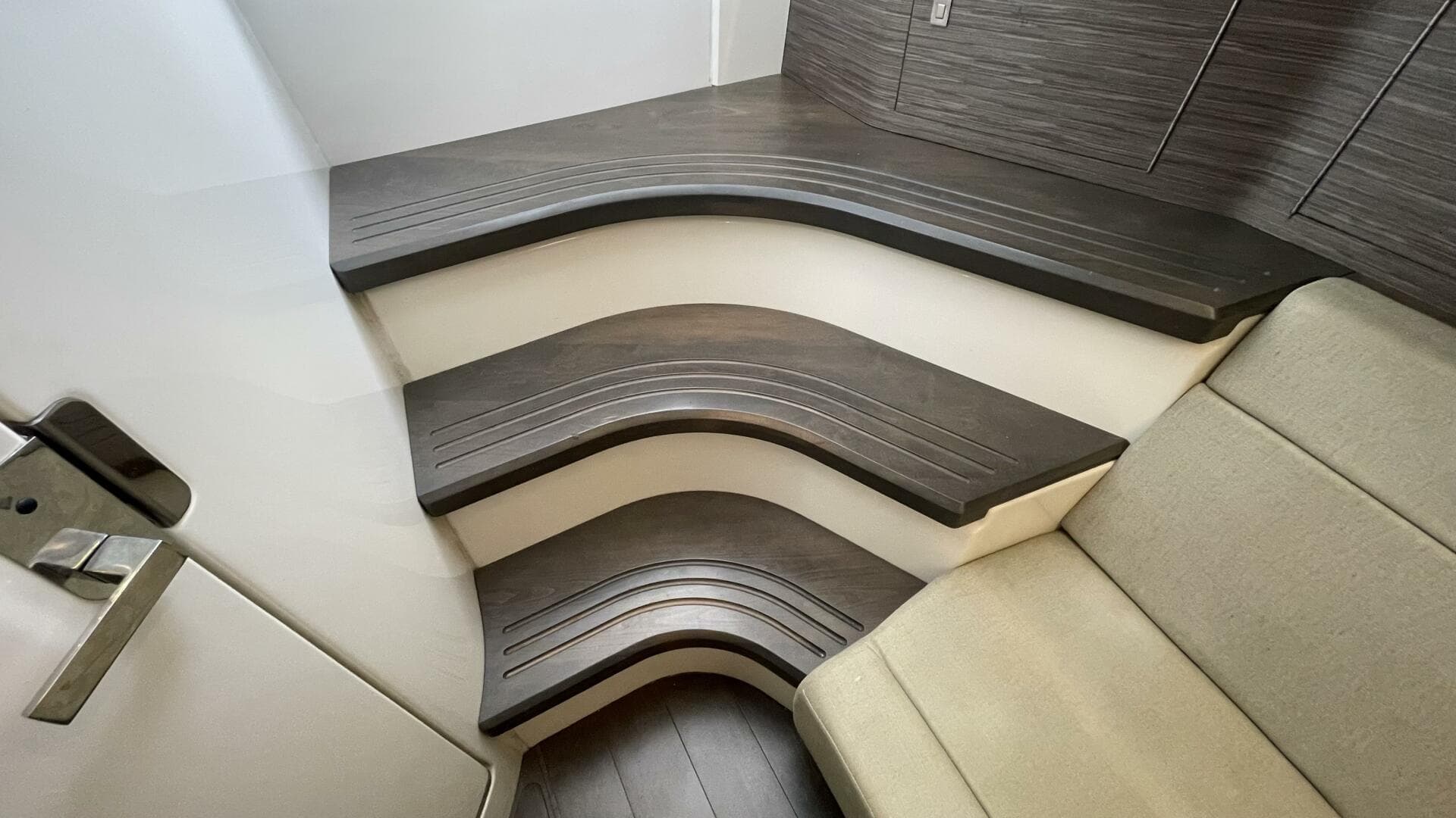 2016 Boston Whaler — photo 157