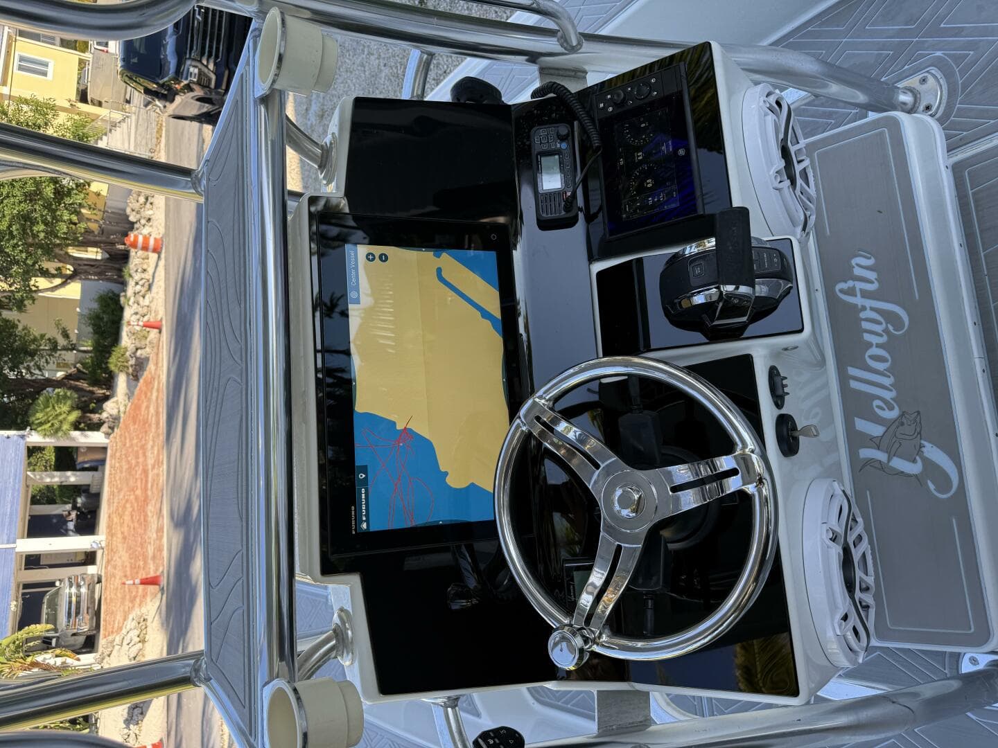 2016 Yellowfin — photo 20