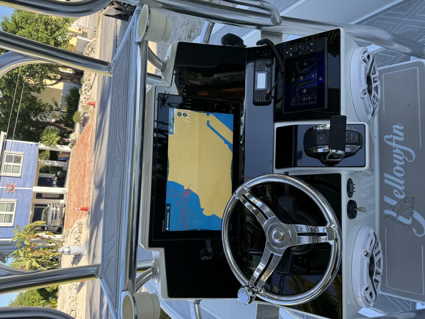 2016 Yellowfin — photo 21