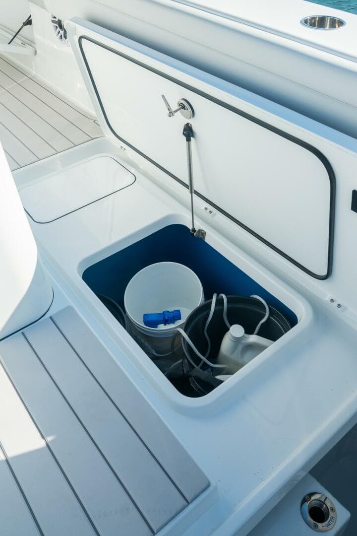 2025 Costa Custom — photo 37