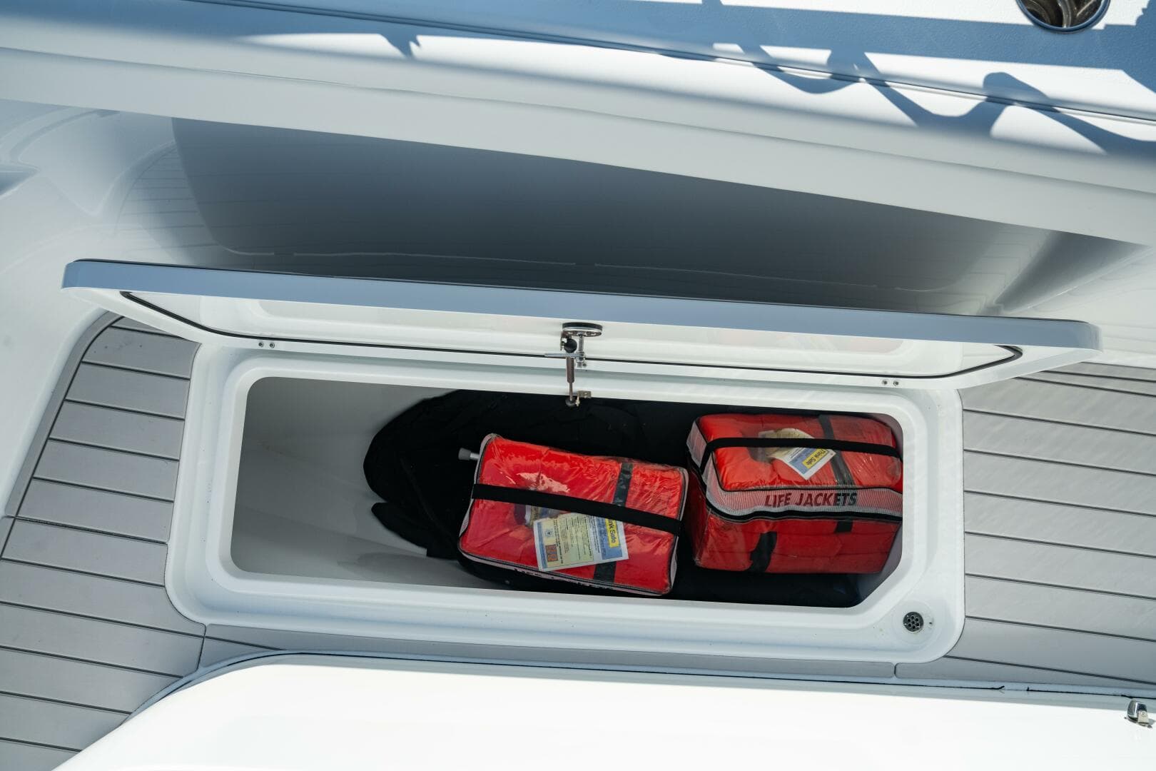 2025 Costa Custom — photo 54