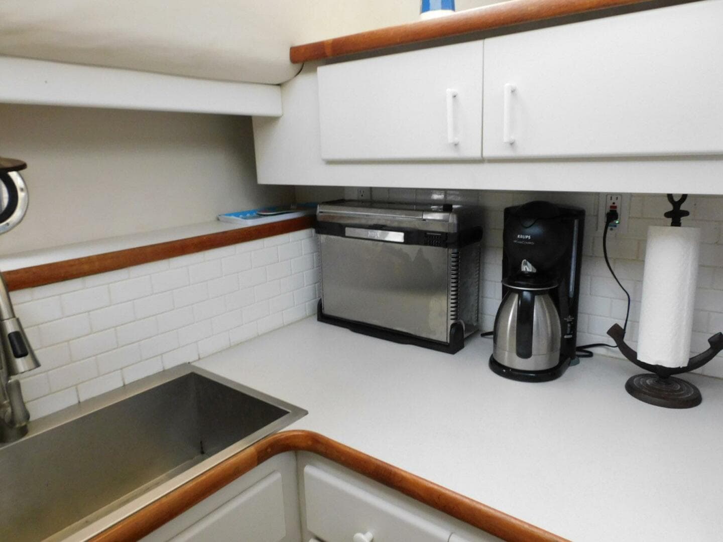 1993 Carver 445 Aft Cabin — photo 23