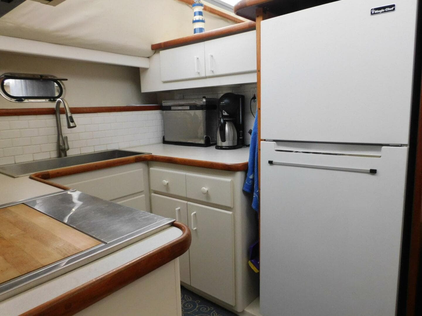 1993 Carver 445 Aft Cabin — photo 24