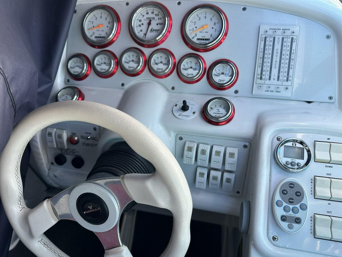 2004 Formula 29 Fastech — photo 9