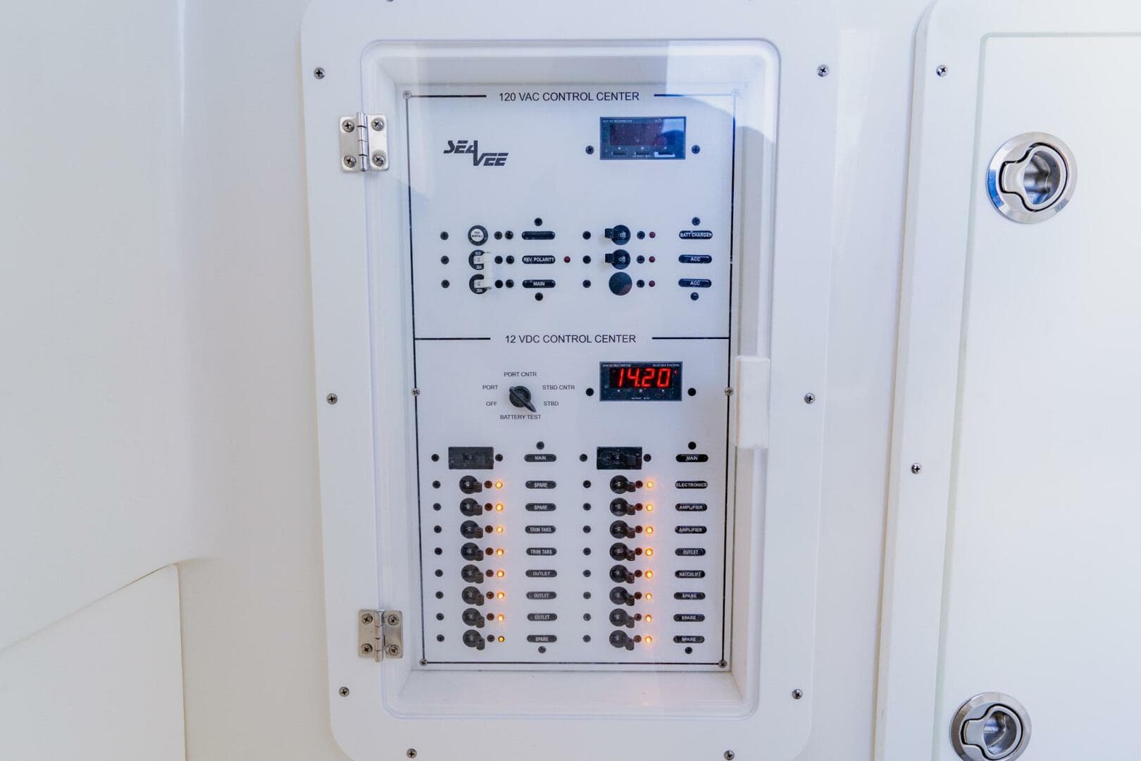 2025 Seavee 370Z — photo 59