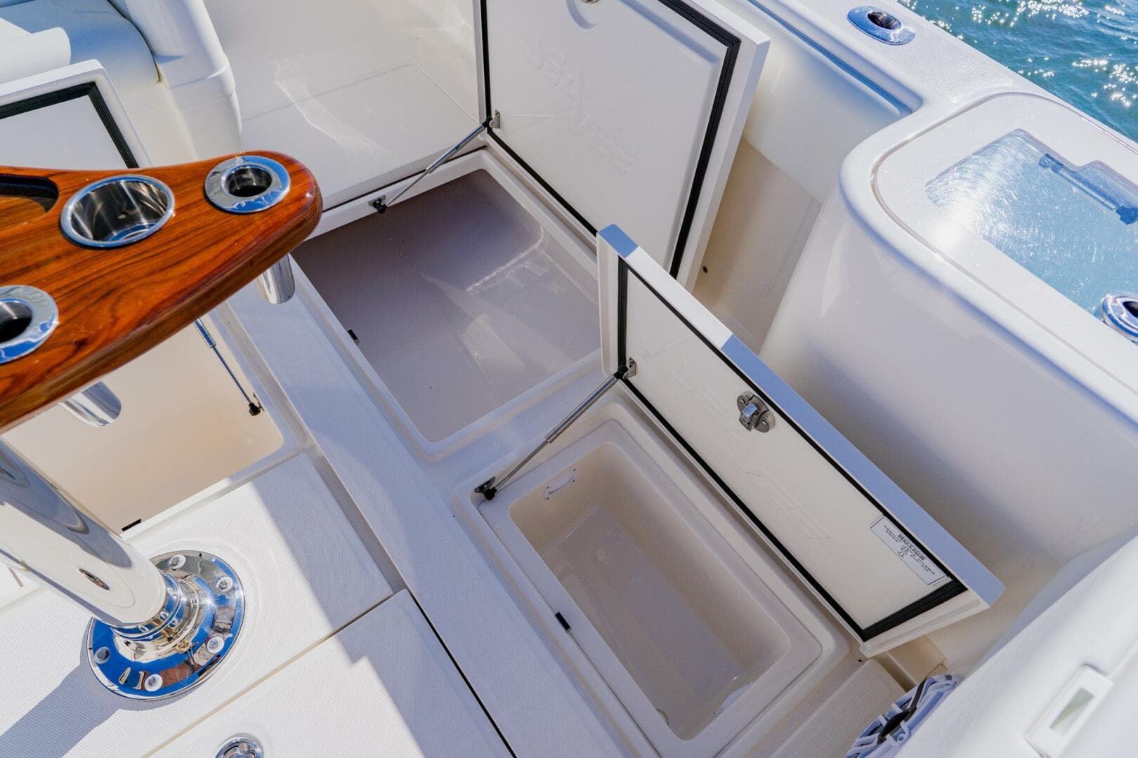 2025 Seavee 370Z — photo 29