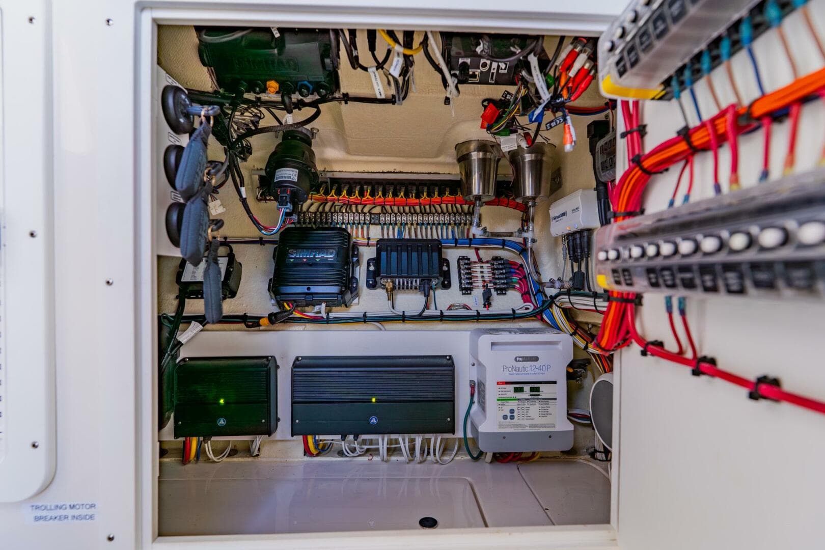 2025 Seavee 370Z — photo 55