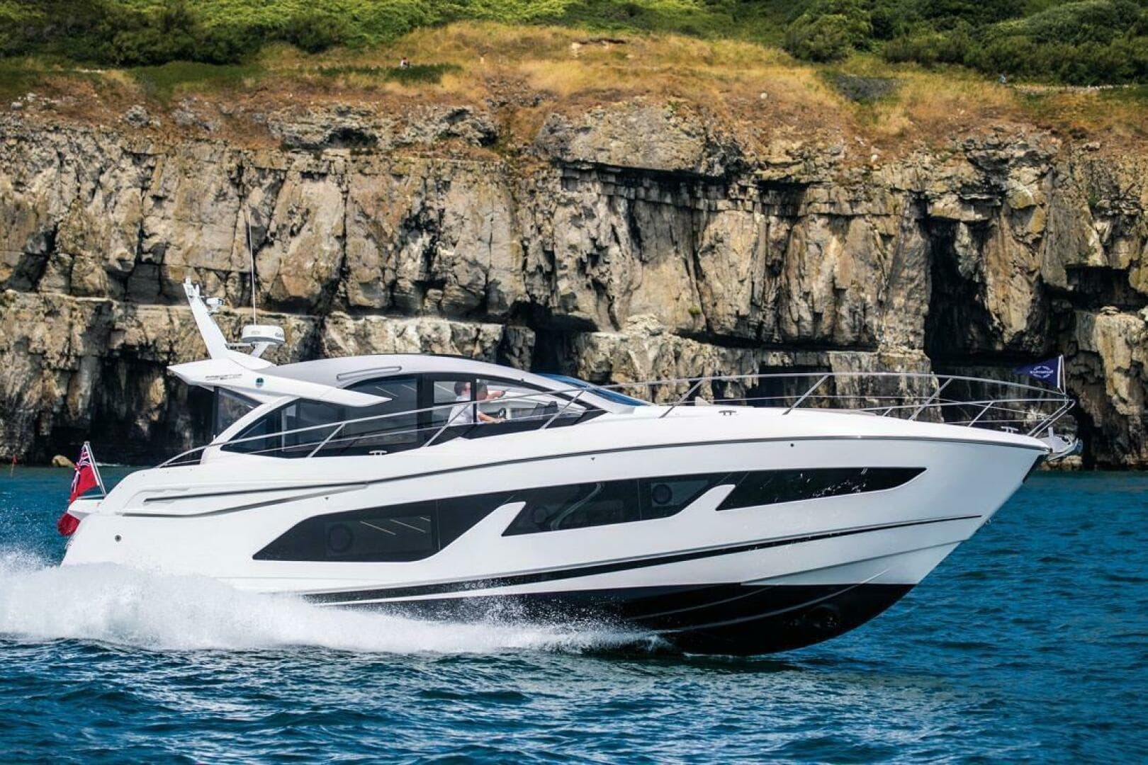 2019 Sunseeker Predator 50 — photo 19