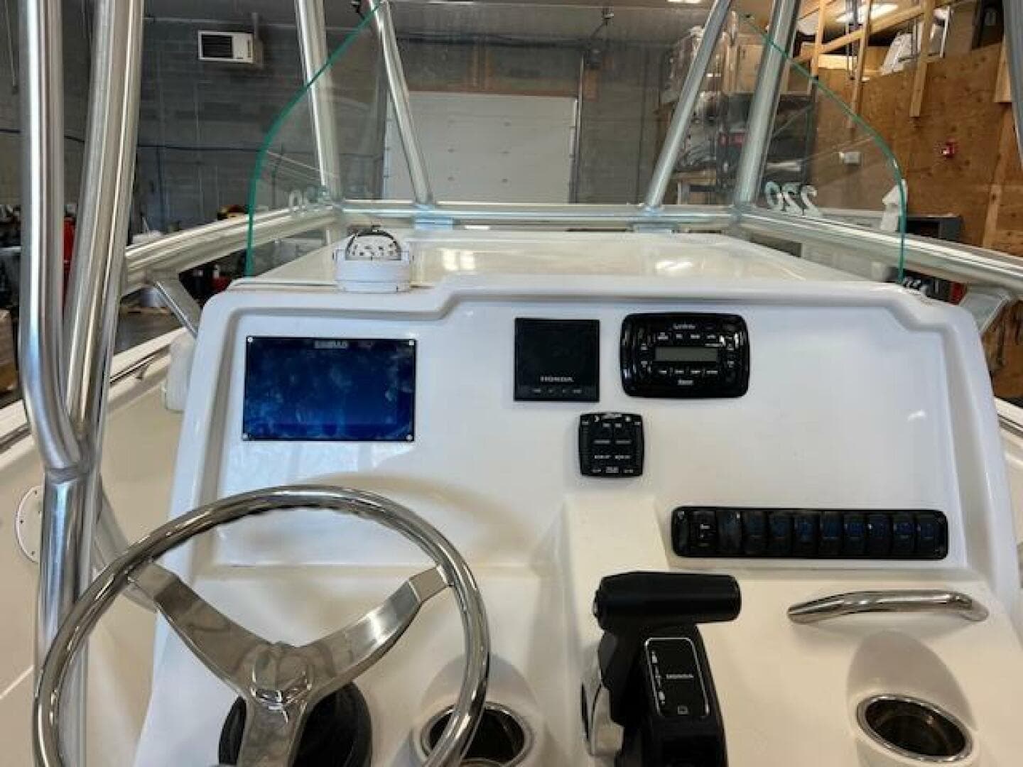 2023 Sailfish 220 CC — photo 9