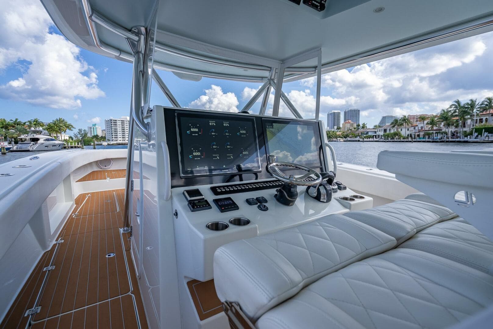 2019 Freeman 42 Lr — photo 28