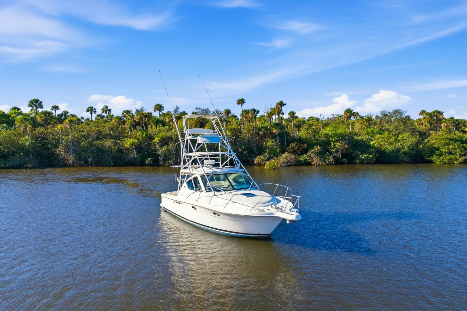 2011 Tiara Yachts 3100 Open — photo 2
