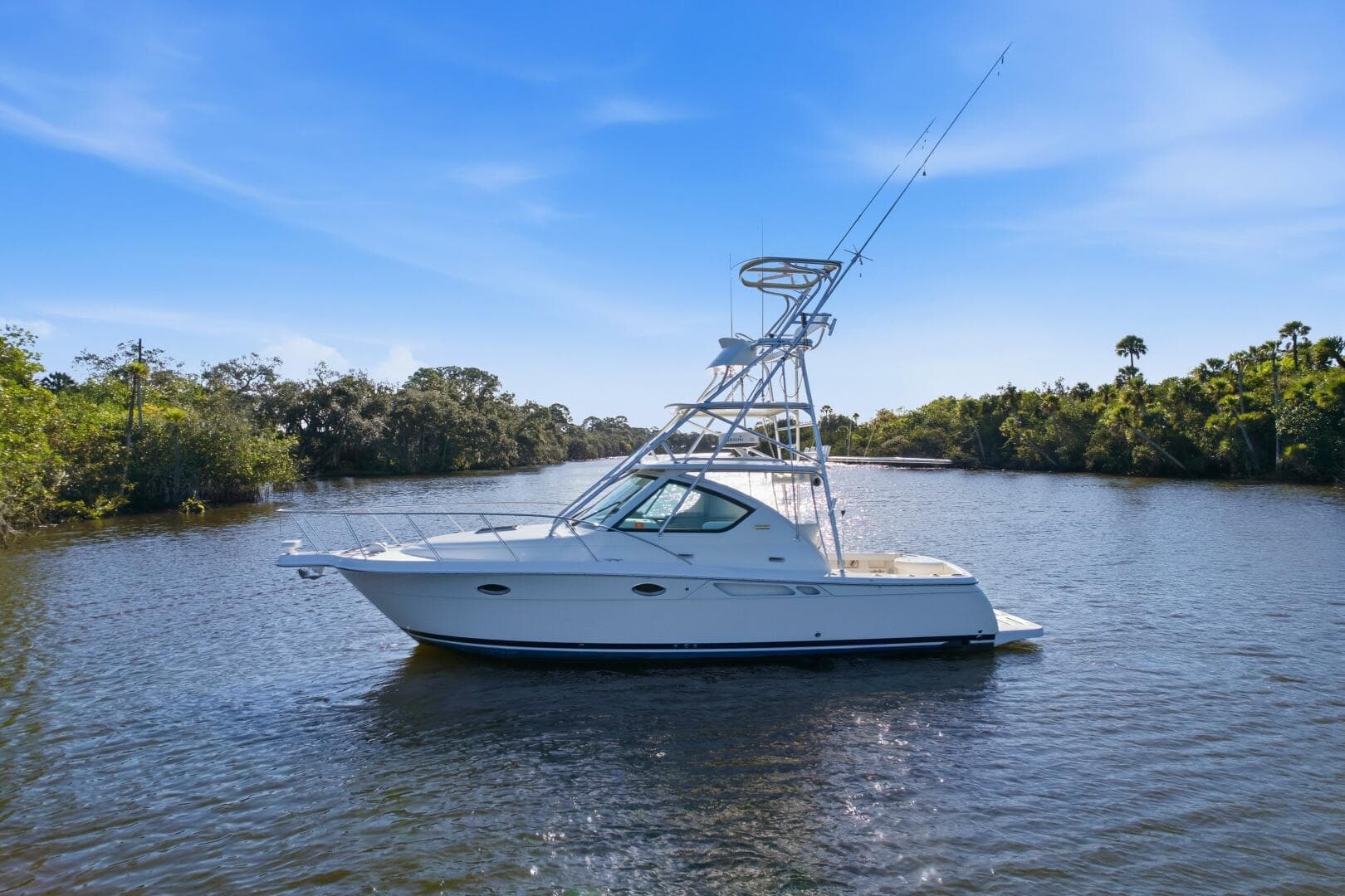 2011 Tiara Yachts 3100 Open — photo 5