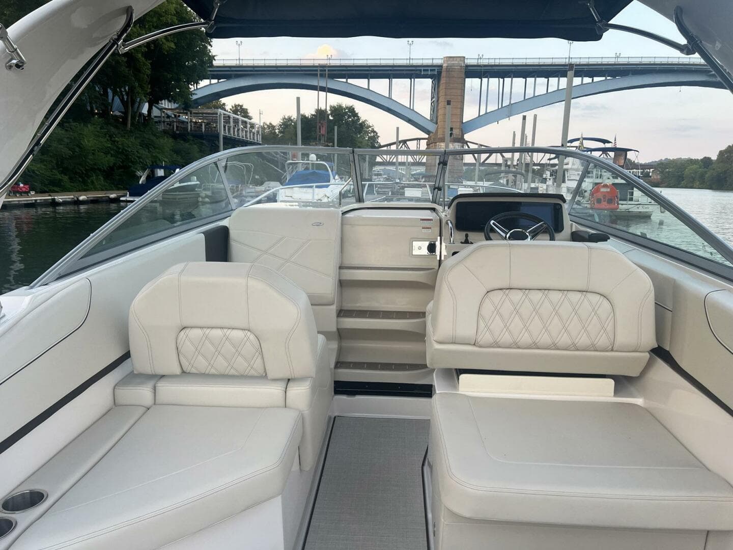 2024 Regal 26 Express — photo 19