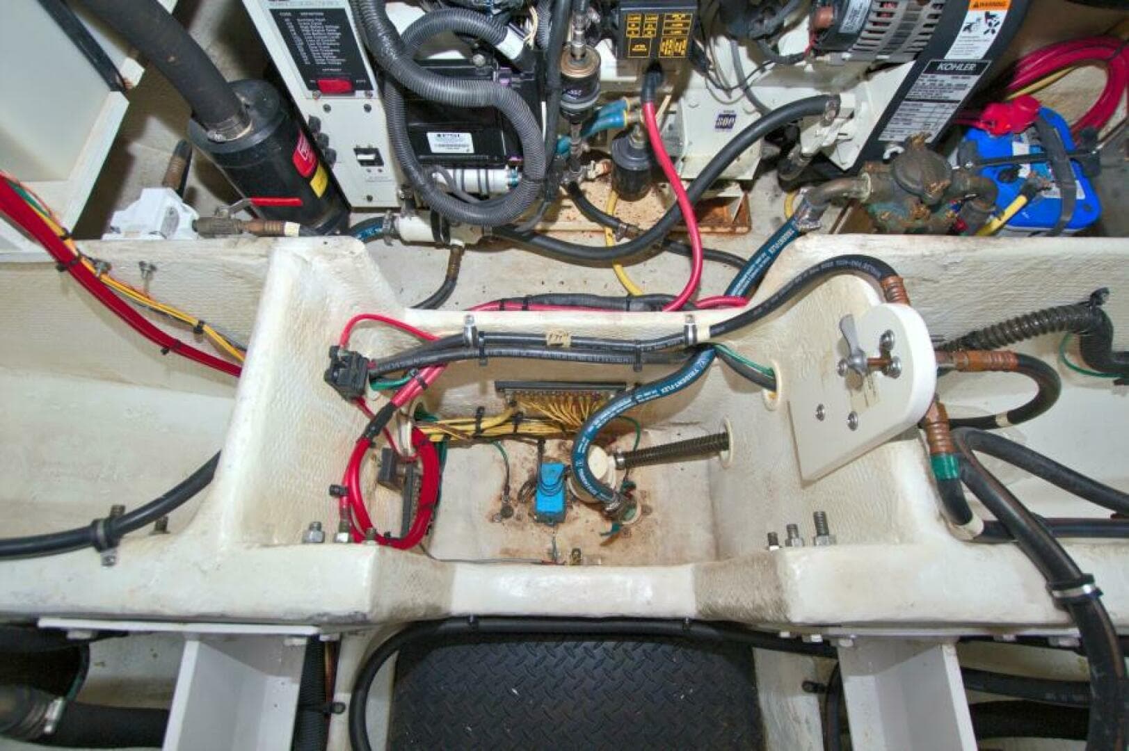 2006 Silverton 39 — photo 74